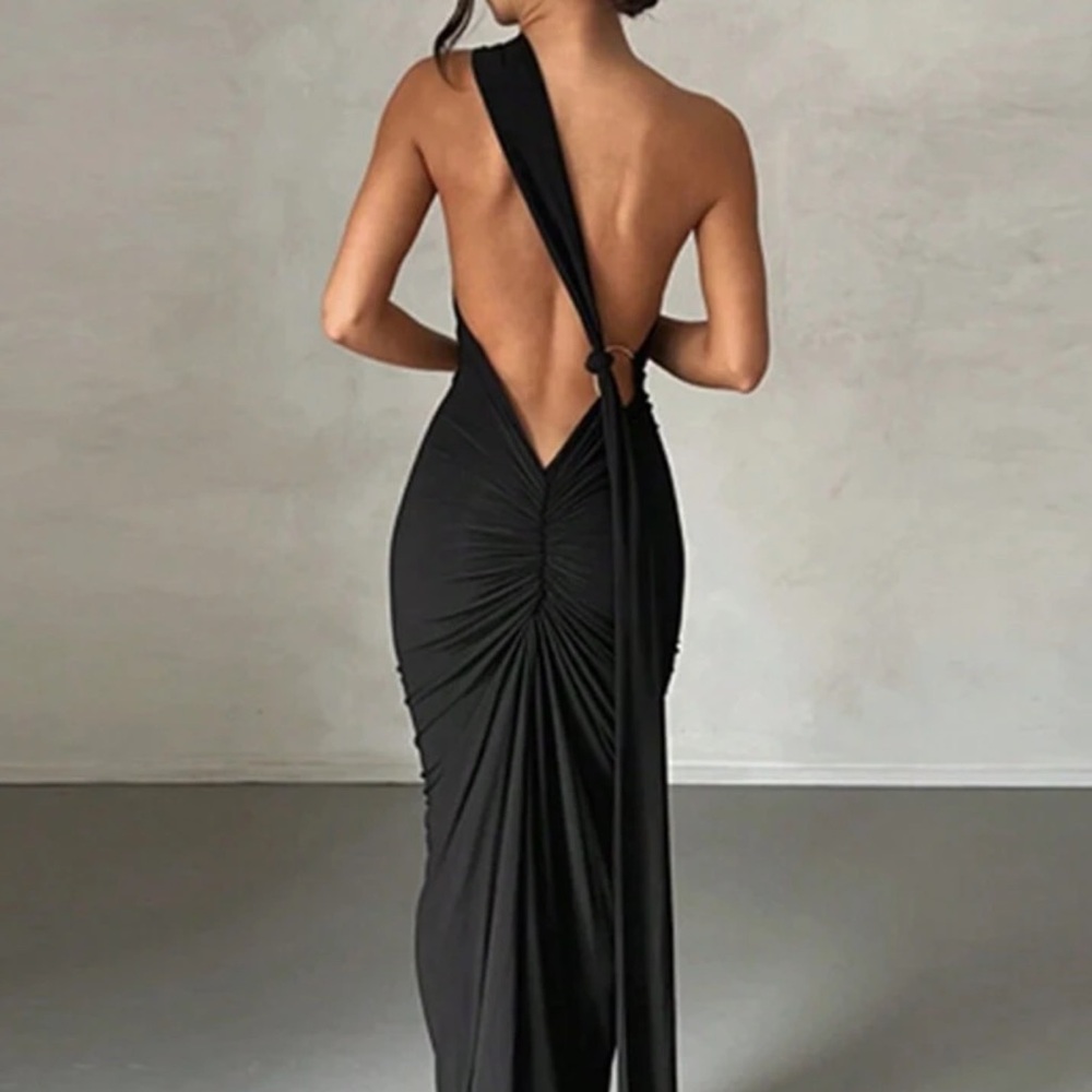 SHEIN Black One Shoulder Dress